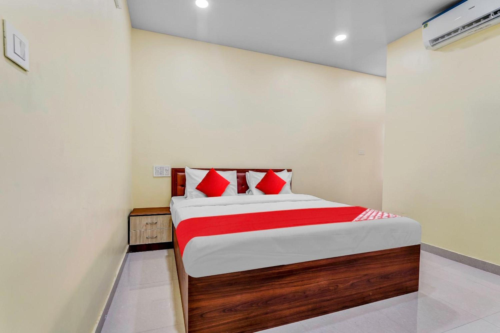 Oyo Flagship Hotel Ayodhya Bangalore Luaran gambar