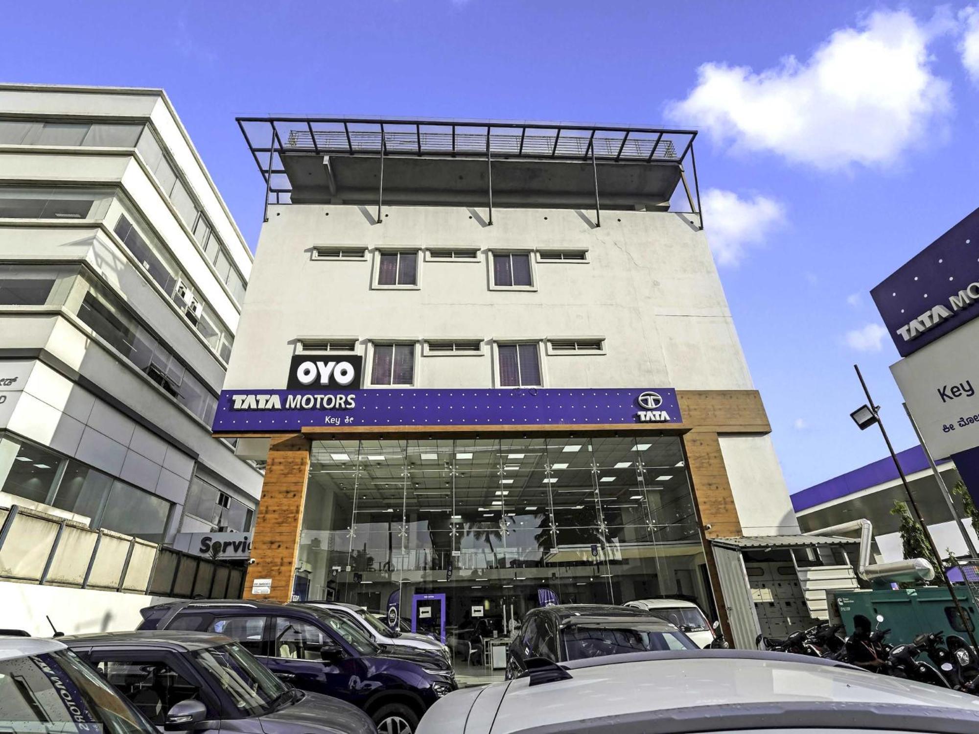 Oyo Flagship Hotel Ayodhya Bangalore Luaran gambar