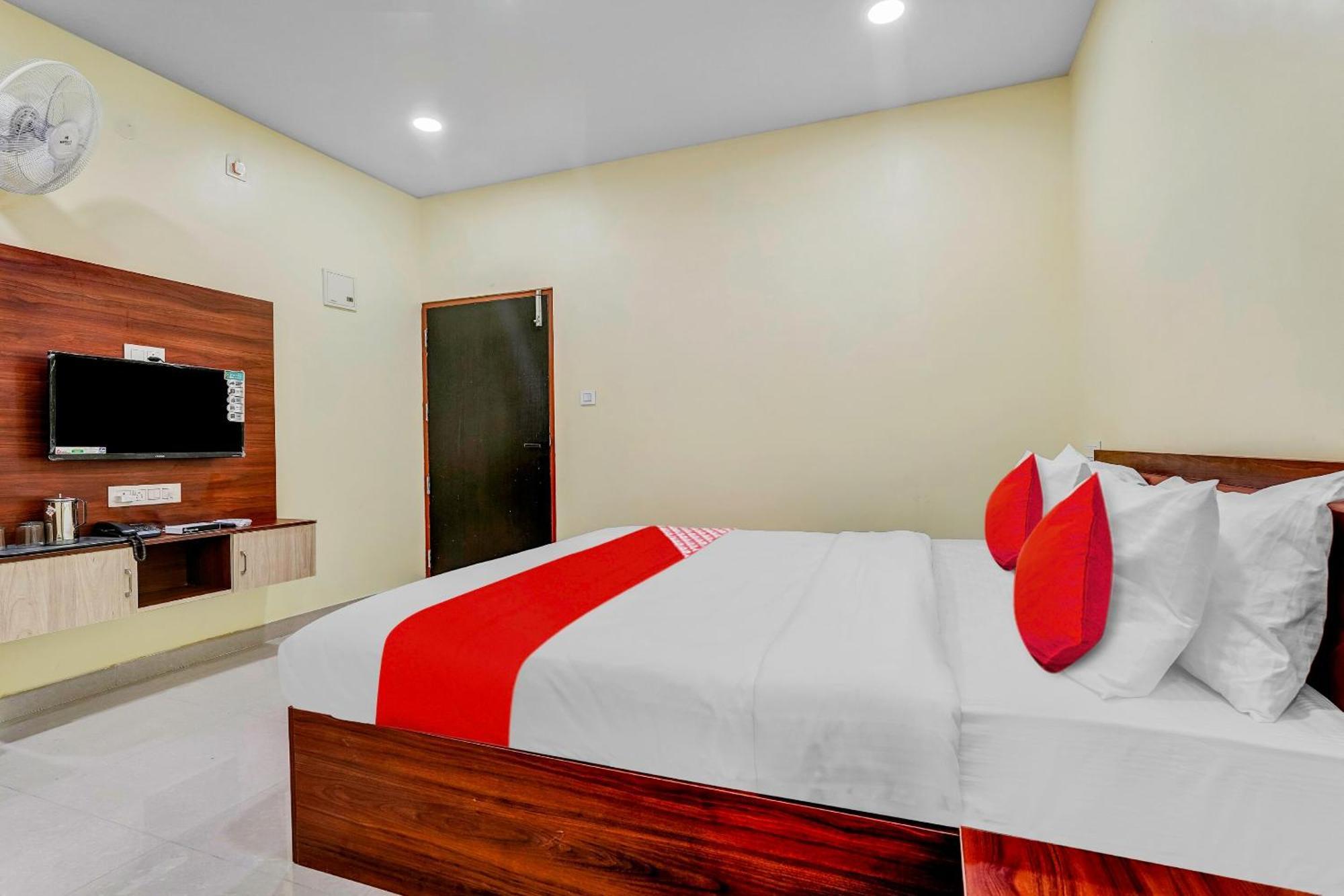 Oyo Flagship Hotel Ayodhya Bangalore Luaran gambar
